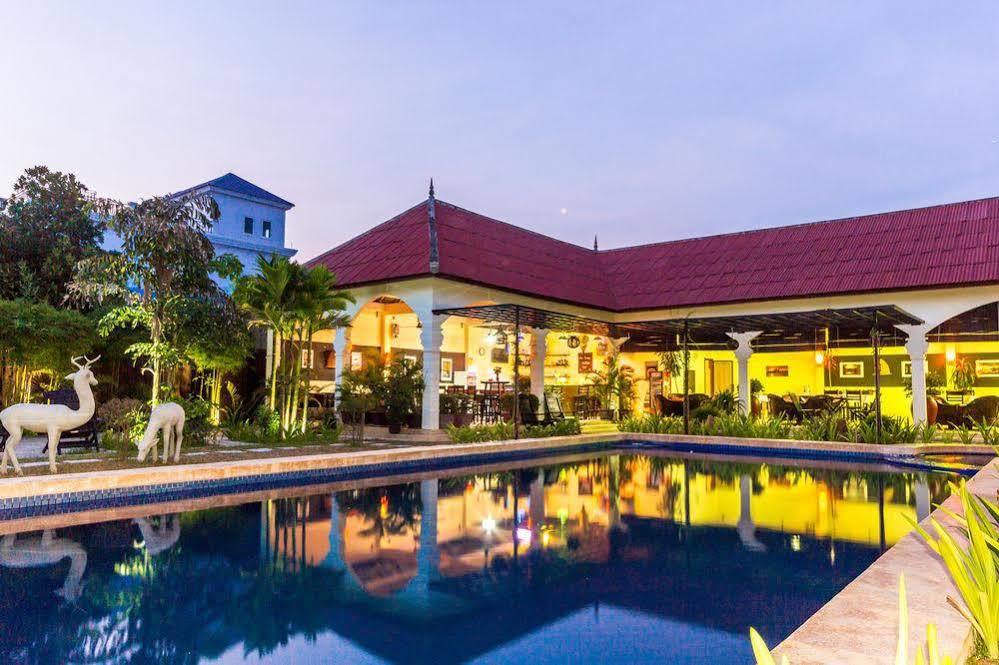 Lotus Lodge Siem Reap Dış mekan fotoğraf